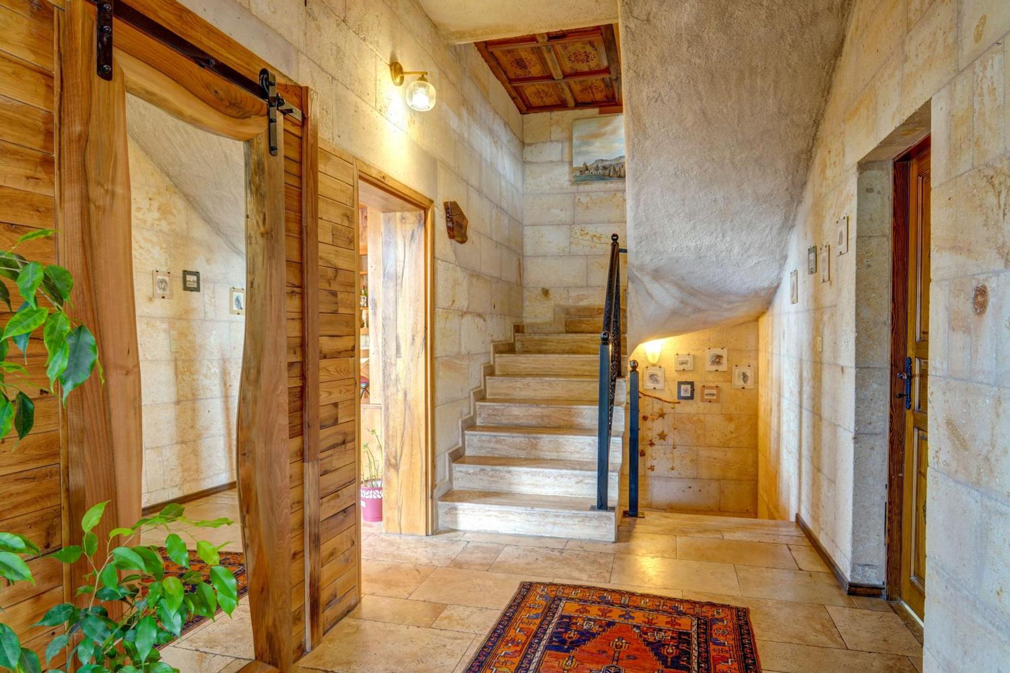 Vasil Cave Hotel Учисар Экстерьер фото