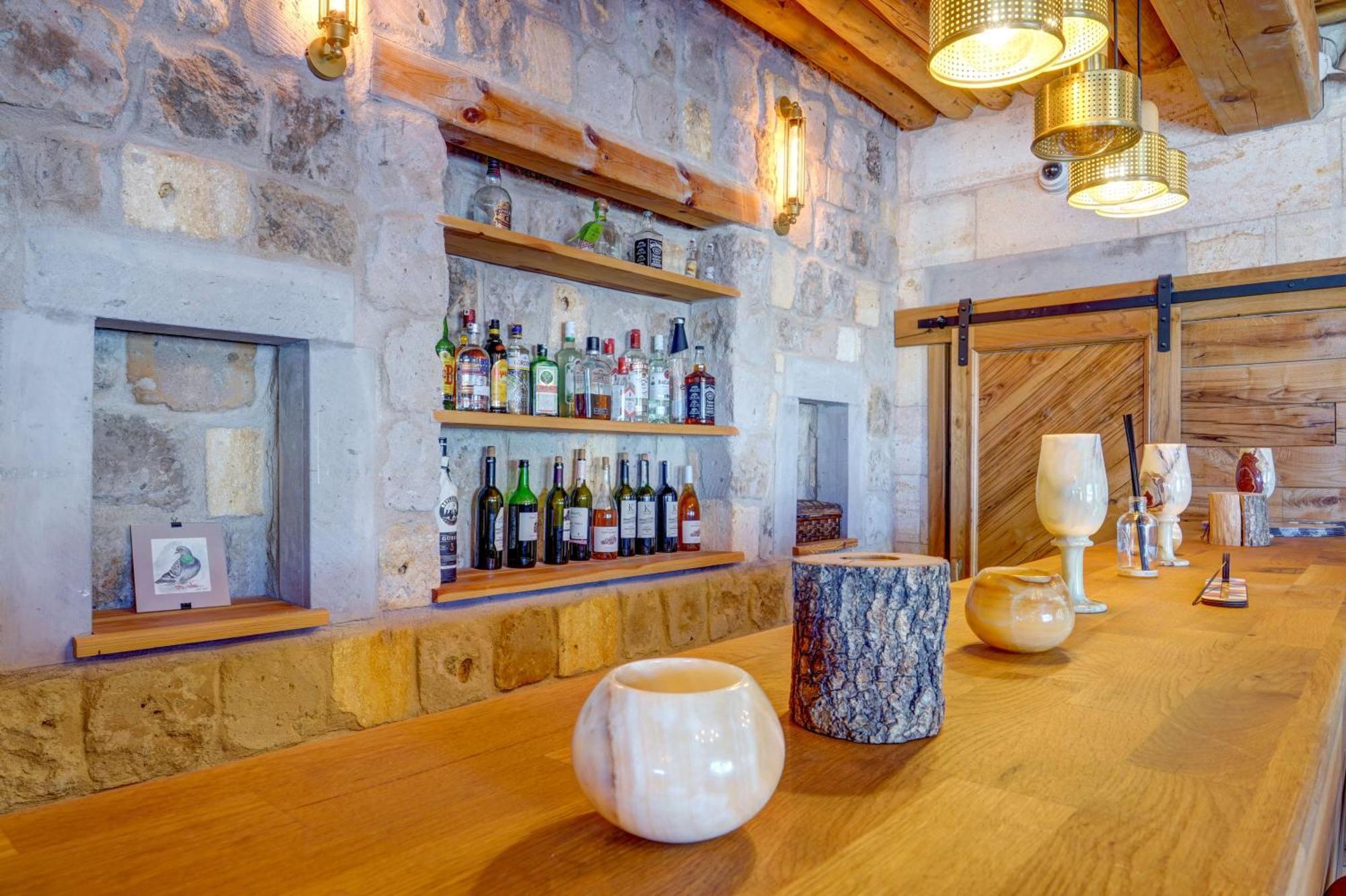 Vasil Cave Hotel Учисар Экстерьер фото