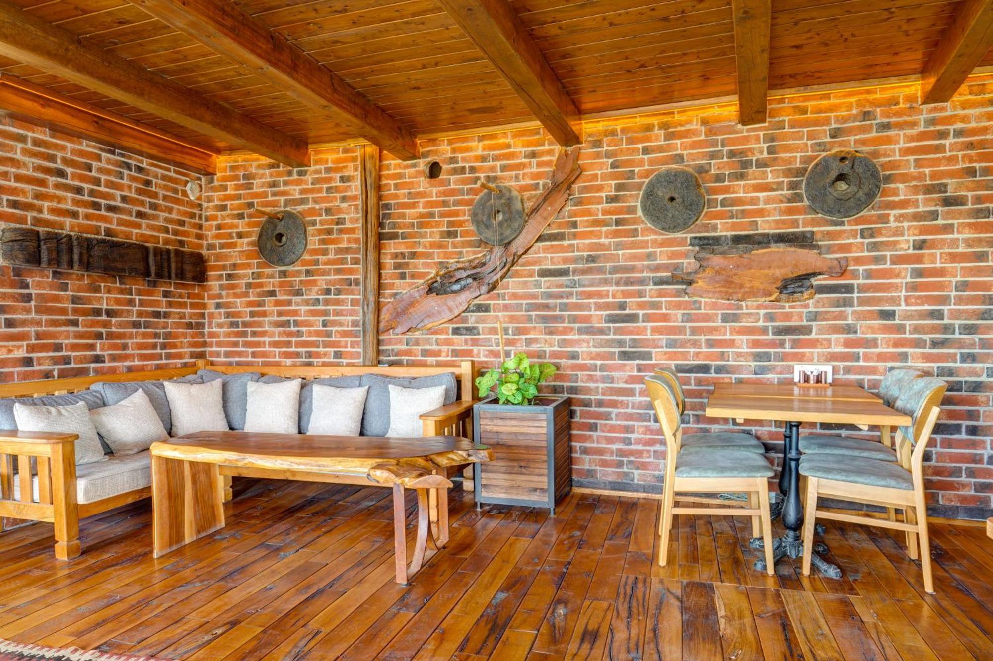 Vasil Cave Hotel Учисар Экстерьер фото