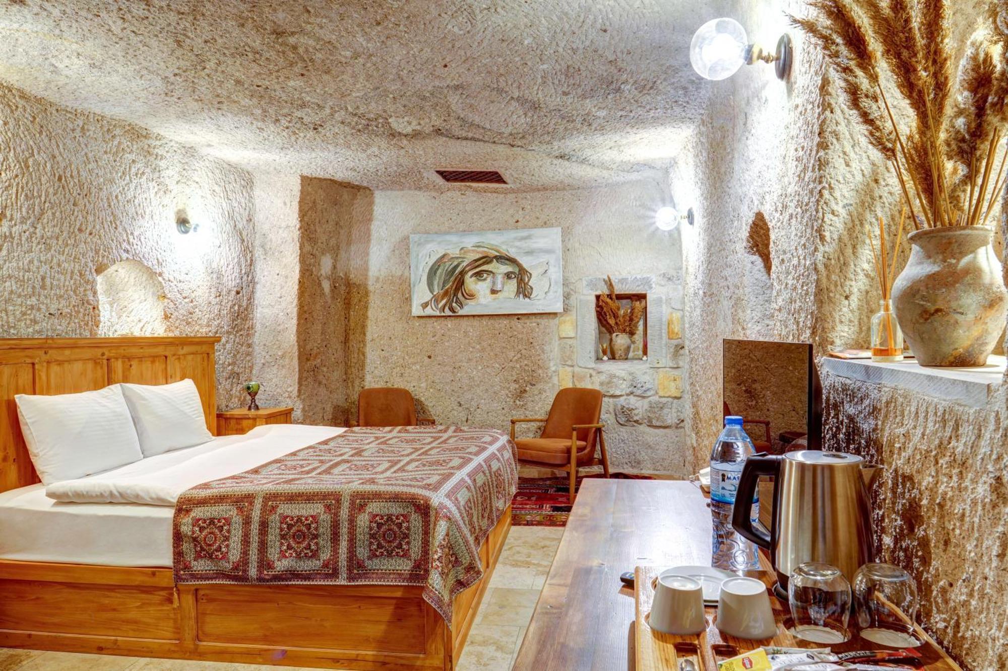 Vasil Cave Hotel Учисар Номер фото