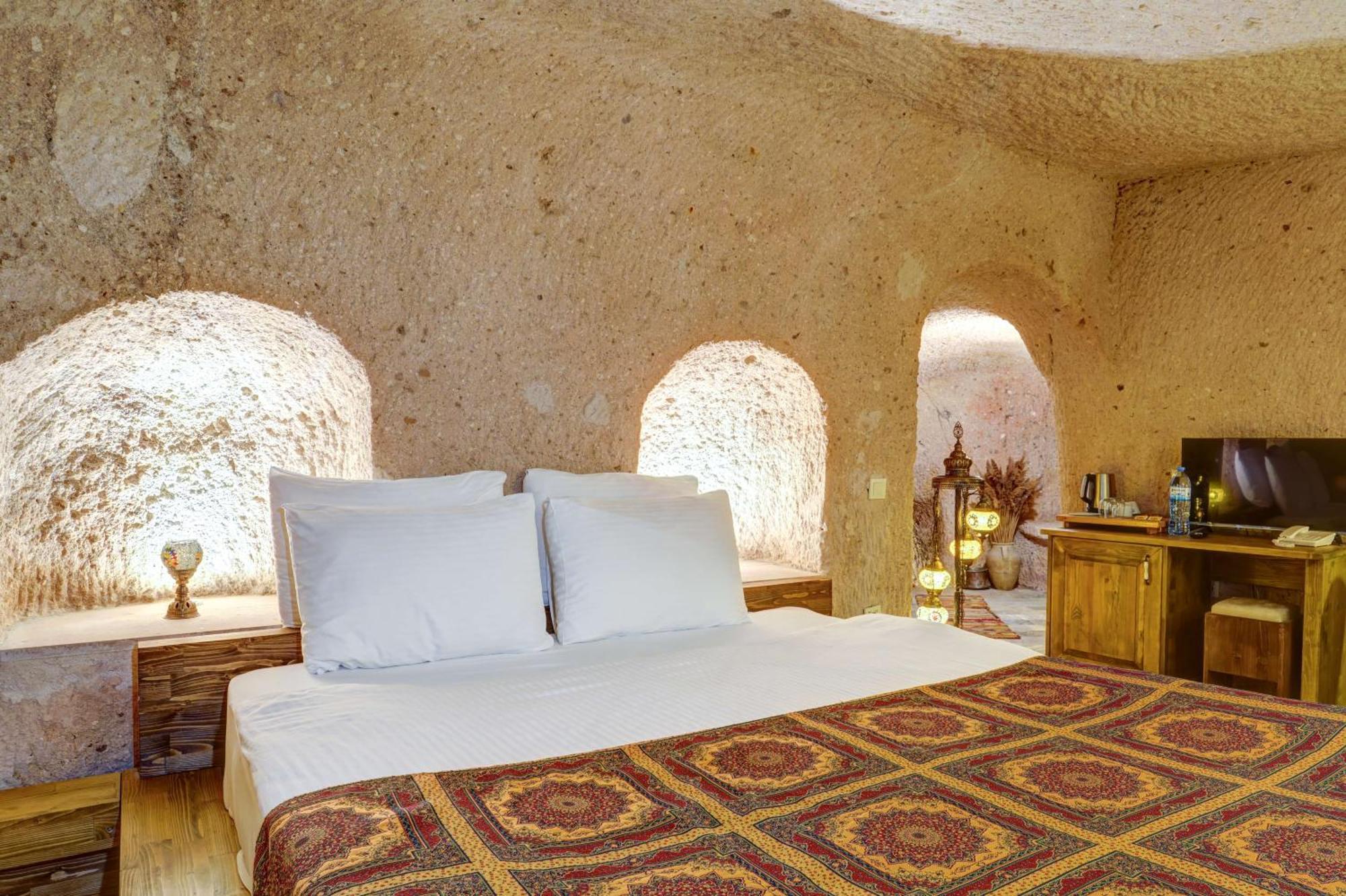 Vasil Cave Hotel Учисар Номер фото