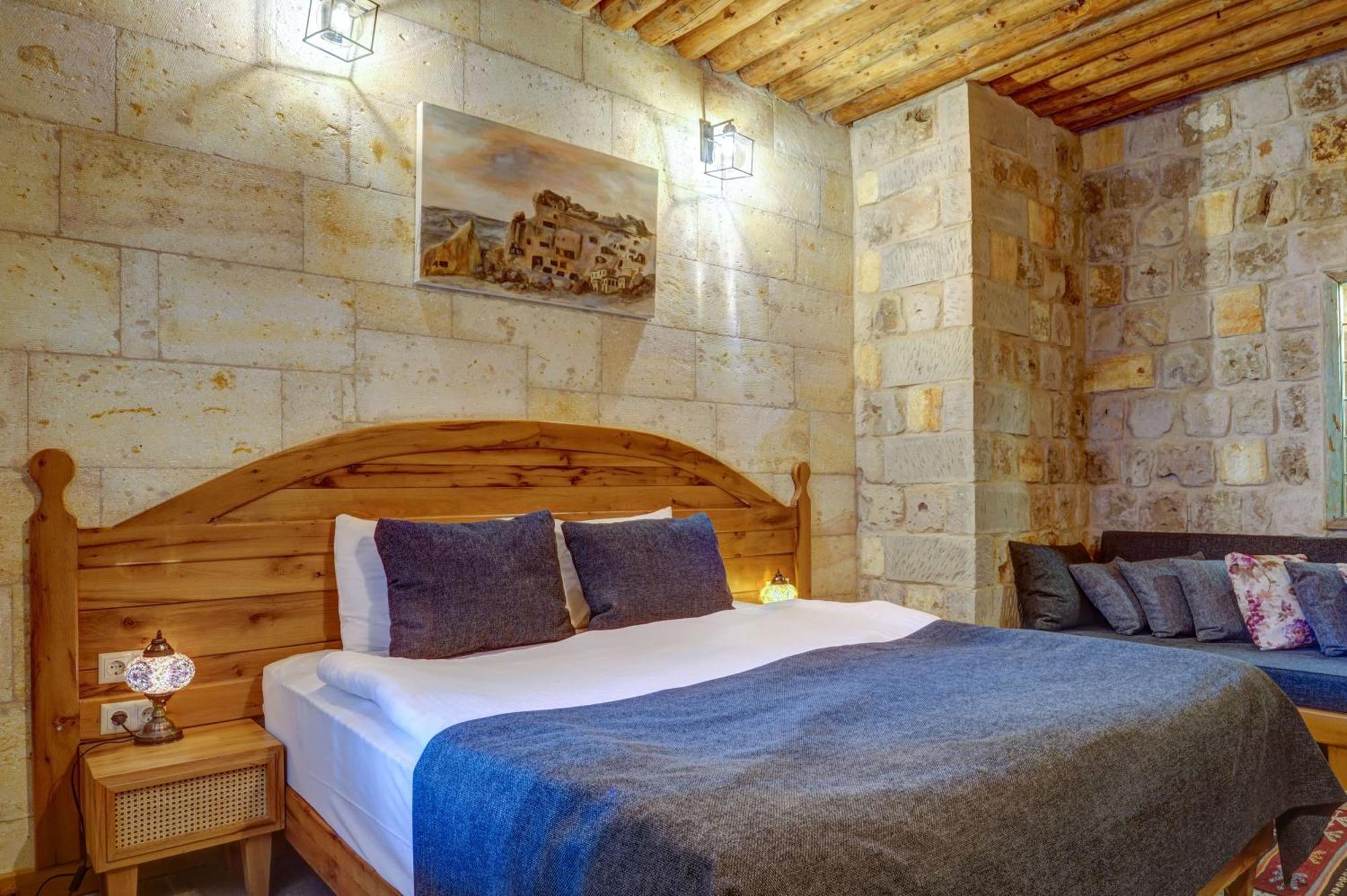 Vasil Cave Hotel Учисар Номер фото